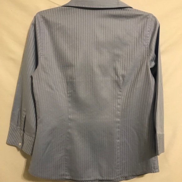 Ann Taylor size 8 grey formal shirt - Picture 4 of 7